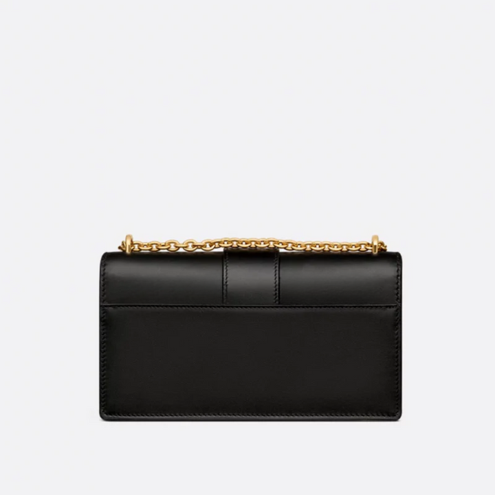 Schultertasche mit Kette